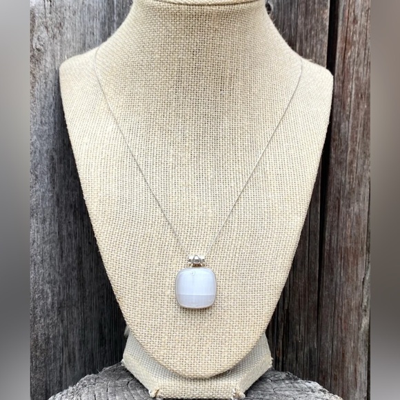 Selenite Necklace - Picture 4 of 11